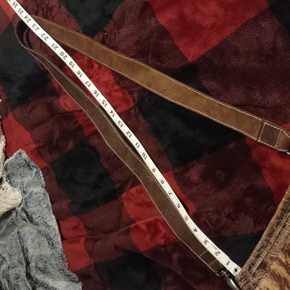 Turkey Creek Designs. Hand Made in Texas. Leather/fur/ fringe bag. - Picture 13 of 15